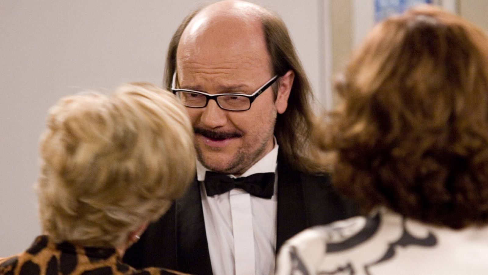 Las chicas de oro - Capítulo 12: LLévatelo, es mío. Mujeres de vida alegre