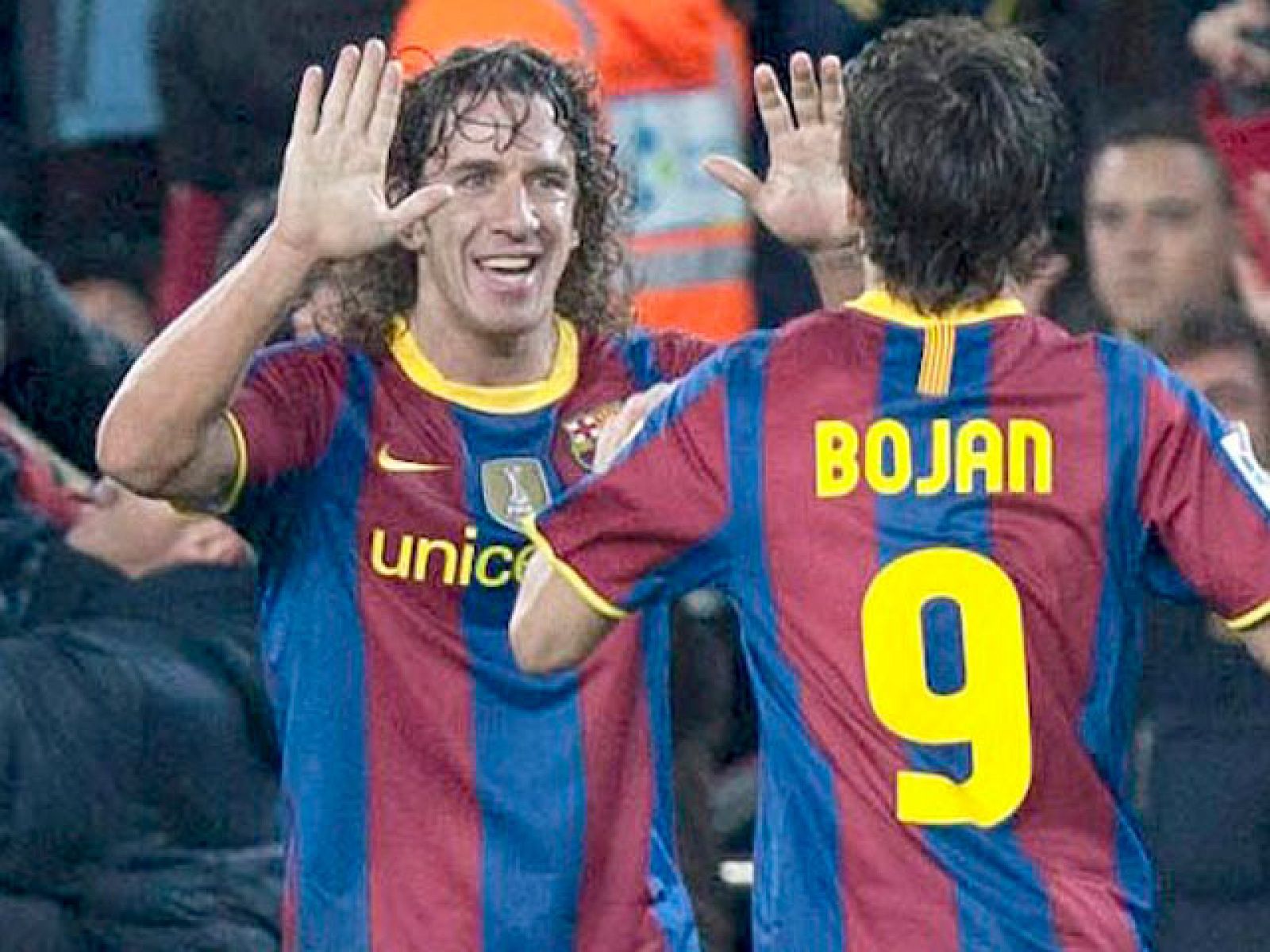 Los jugadores del Barça han resaltado la forma de ganar, su estilo de juego, como clave para explicar la goleada (5-0) al Madrid