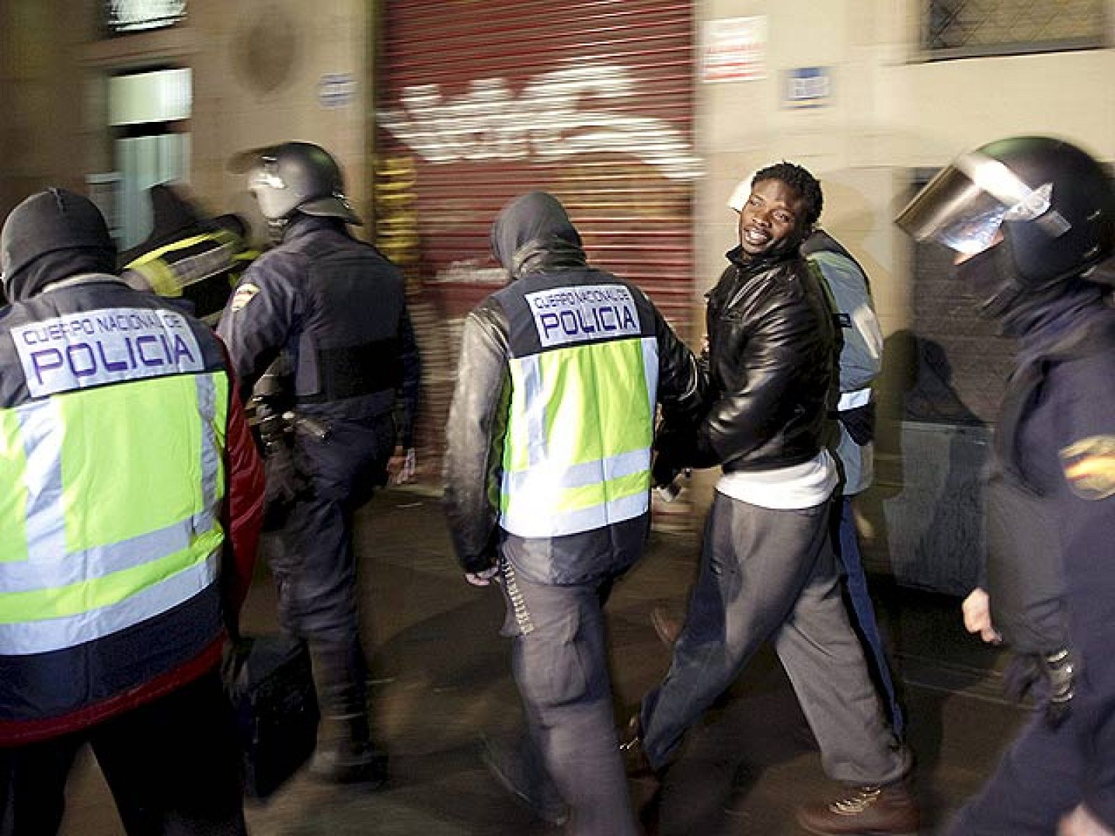 Detenidos en Barcelona siete personas en una operación contra el terrorismo islamista | Ver