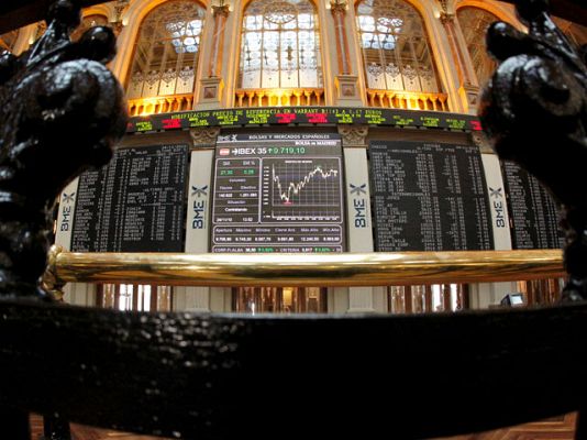 Telediario 1 - La presión sobre la deuda se relaja y las bolsas rebotan en toda Europa