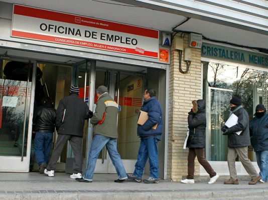 Telediario 1 - Telediario en 4' - 02/12/10