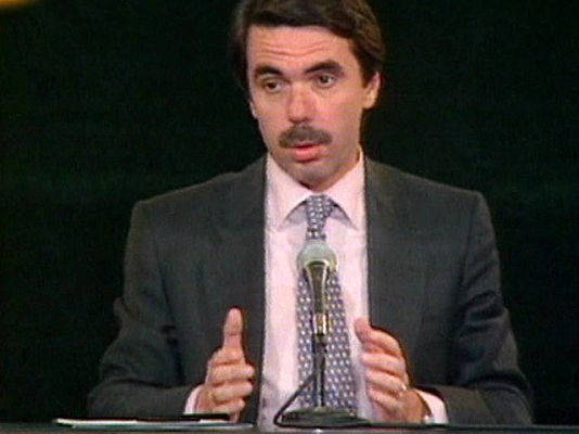 Informe Semanal - Aznar y Castro cambian corbatas