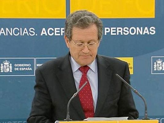  - El presidente de AENA tacha de "chantaje irresponsable" la actitud de los trabajadores