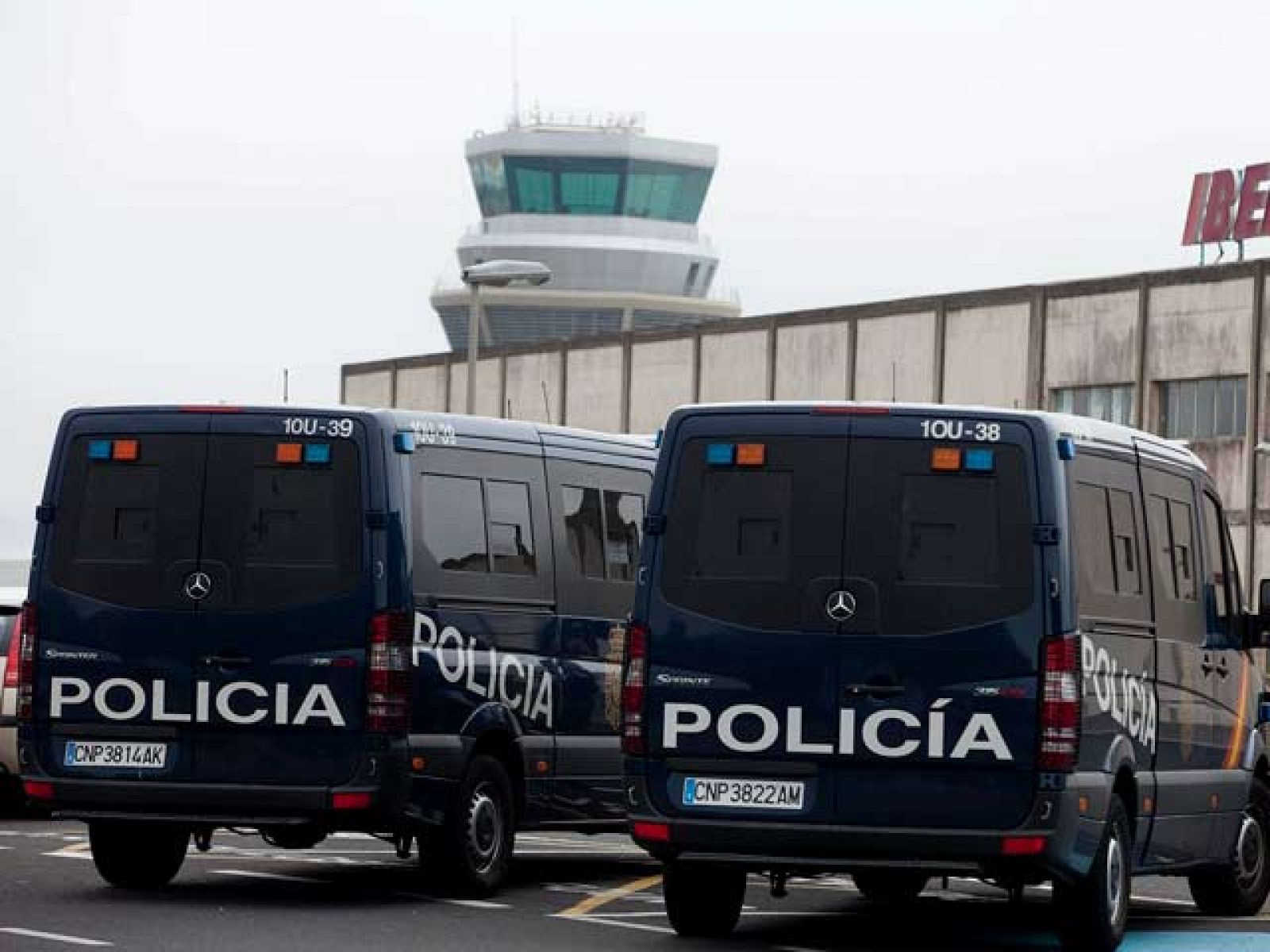 Telediario de Fin de semana en cuatro minutos - 04/12/10