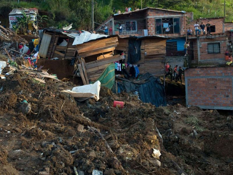 Un alud en Colombia provoca al menos tres muertos y siete heridos