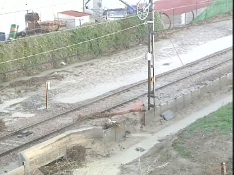 La tercera parte del casco urbano de Écija está inundada