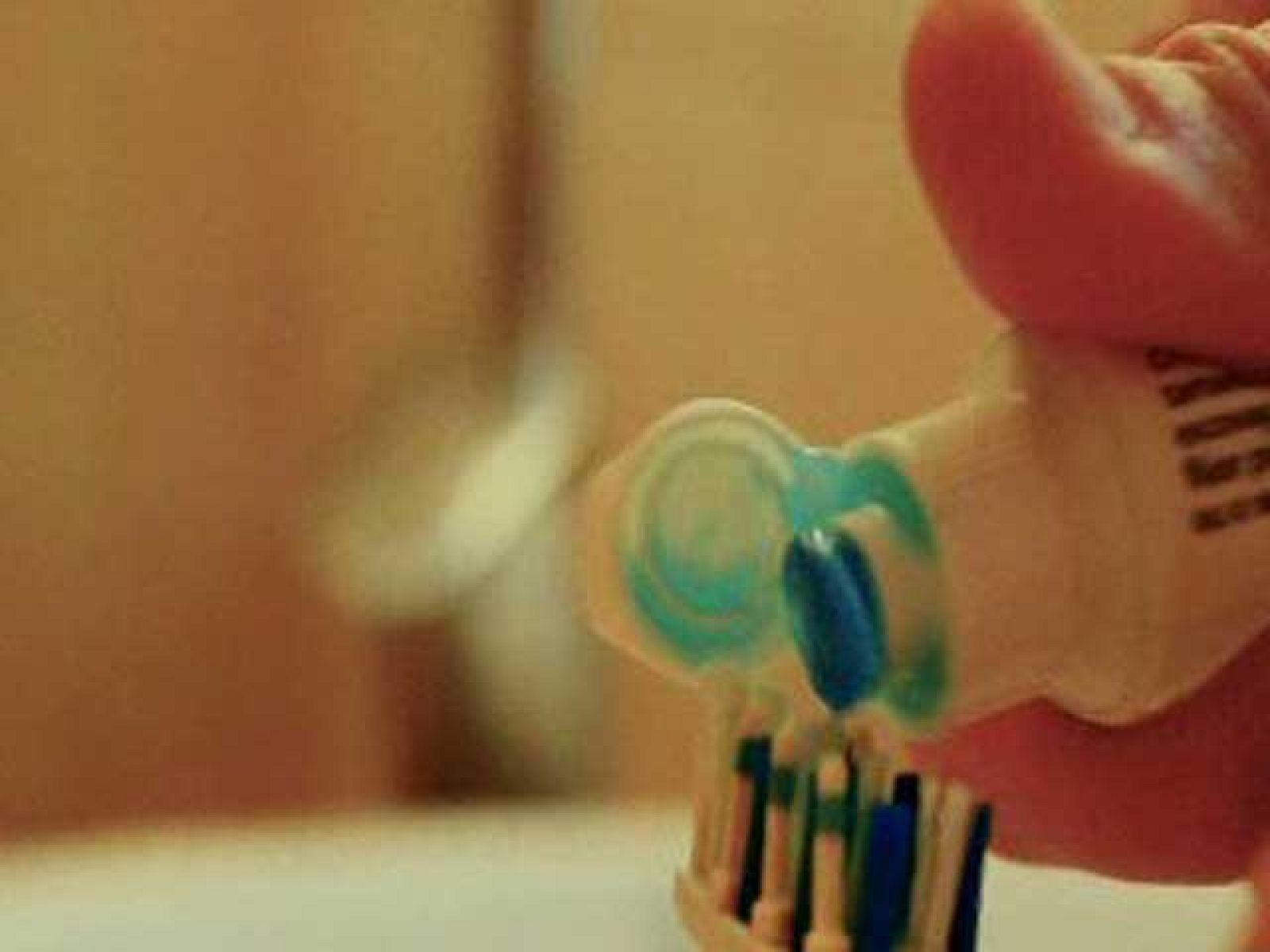 Zzz - 08/12/10 - Zzz | Ver