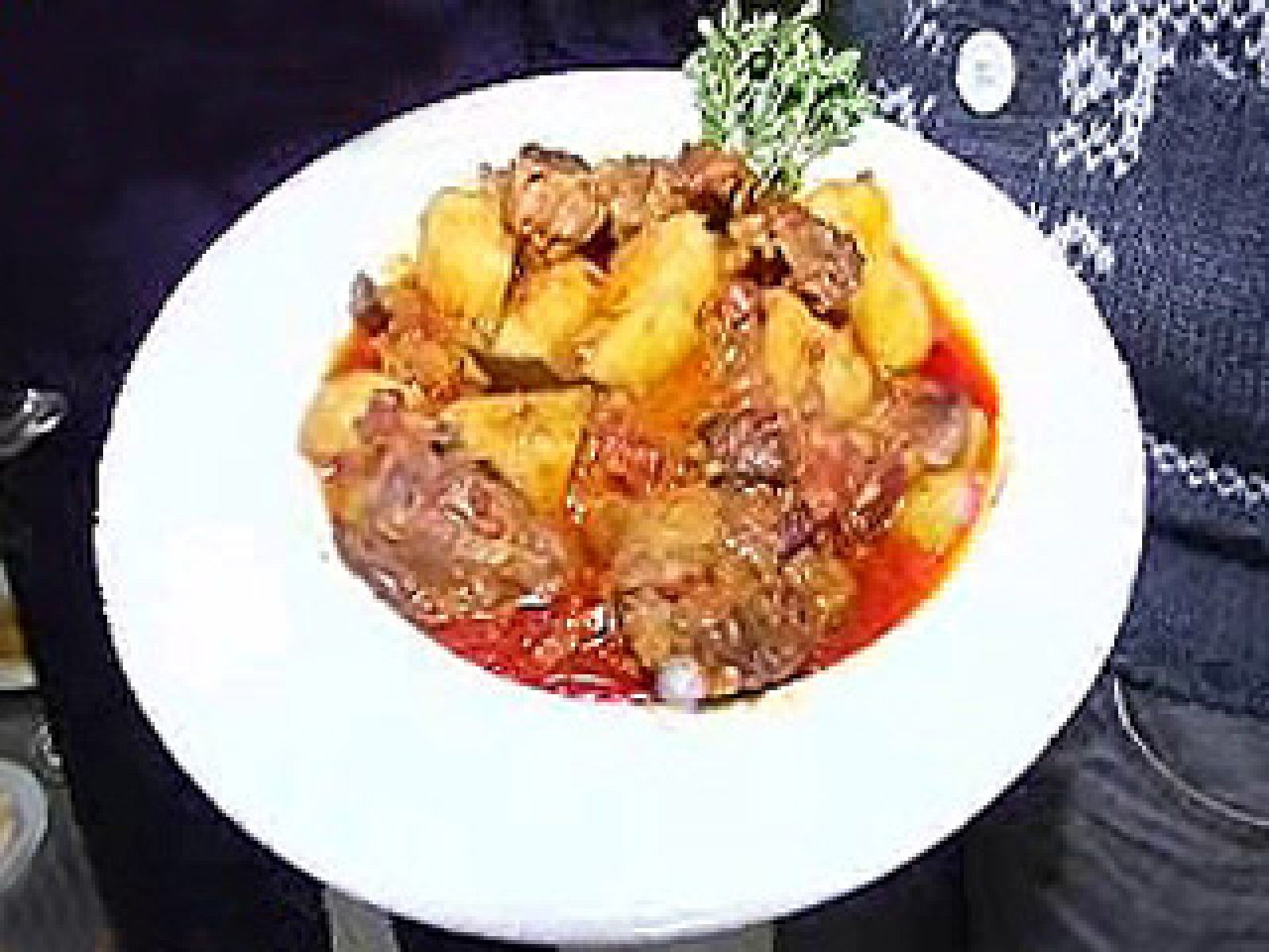 España Directo - Guiso de patatas con setas