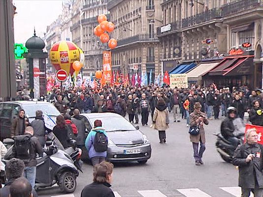 Telediario 1 - Despido de funcionarios en Francia