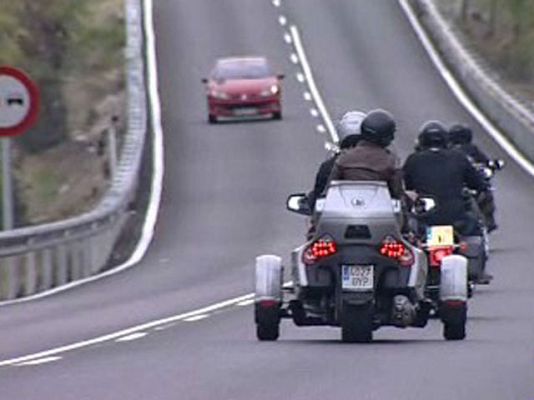Telediario 1 - Alquilar motos para hacer turismo