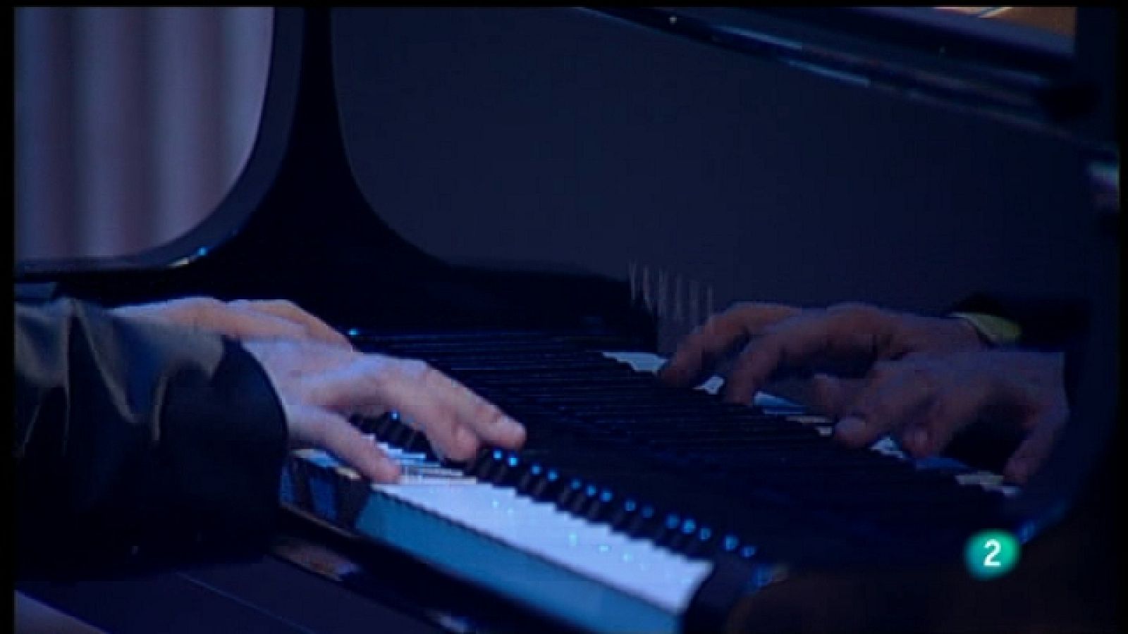 Miradas 2 - 12/12/10