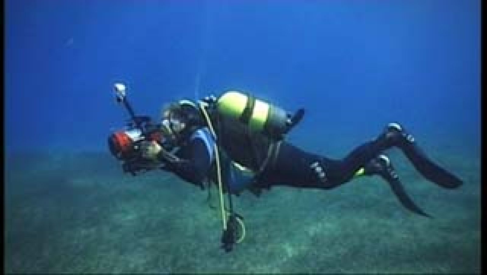 Próximamente,  El escarabajo verde  "Un catálogo de problemas" (2ª parte)