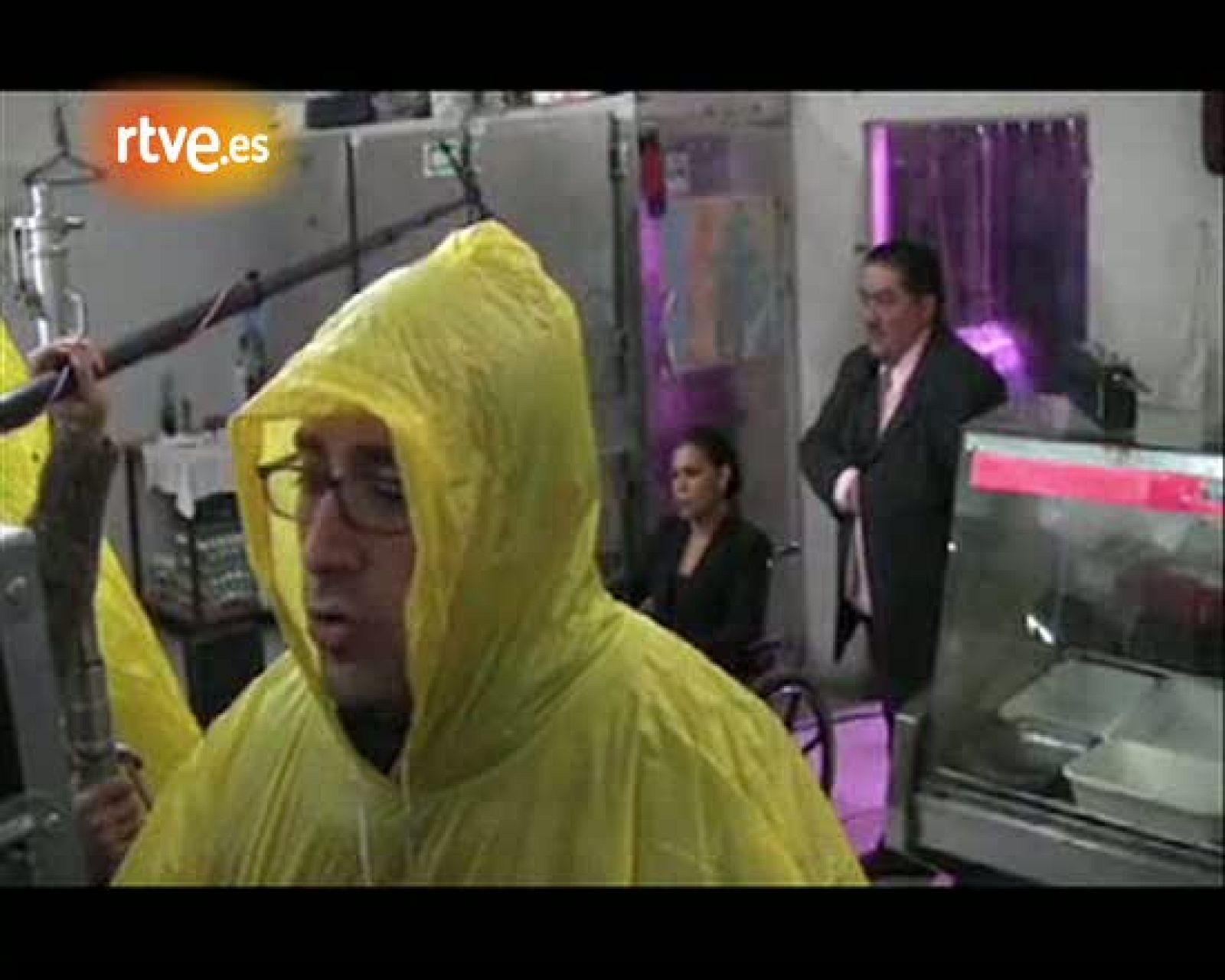 Blog "Making of": Imágenes del rodaje y entrevistas de 'Carne de Neón', de Paco Cabezas | Ver