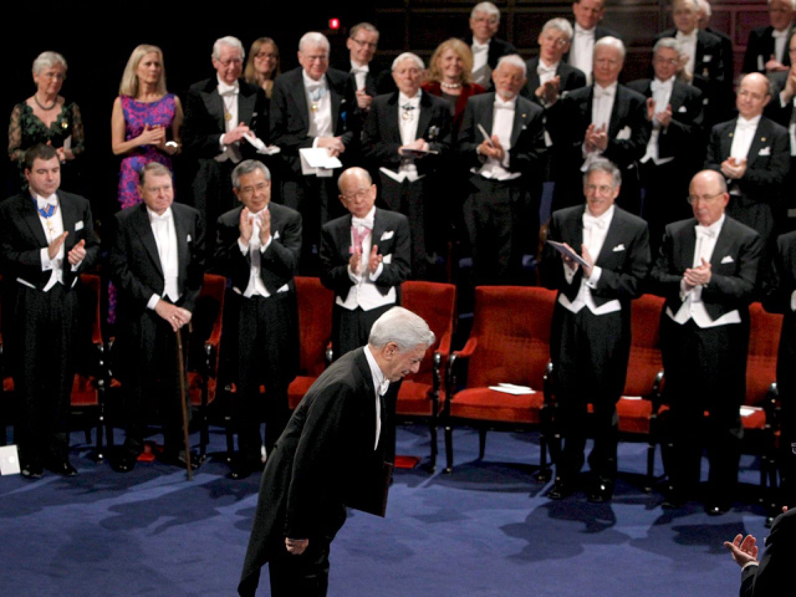 La 2 Noticias - Gala de los Premios Nobel - La 2 Noticias | Ver