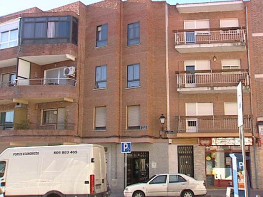 Telediario 1 - Buscan desaparecida de Boadilla