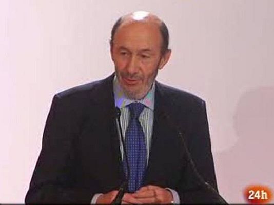  - Rubalcaba: "No me merezco este premio pero tampoco la frente tan enorme que tengo"