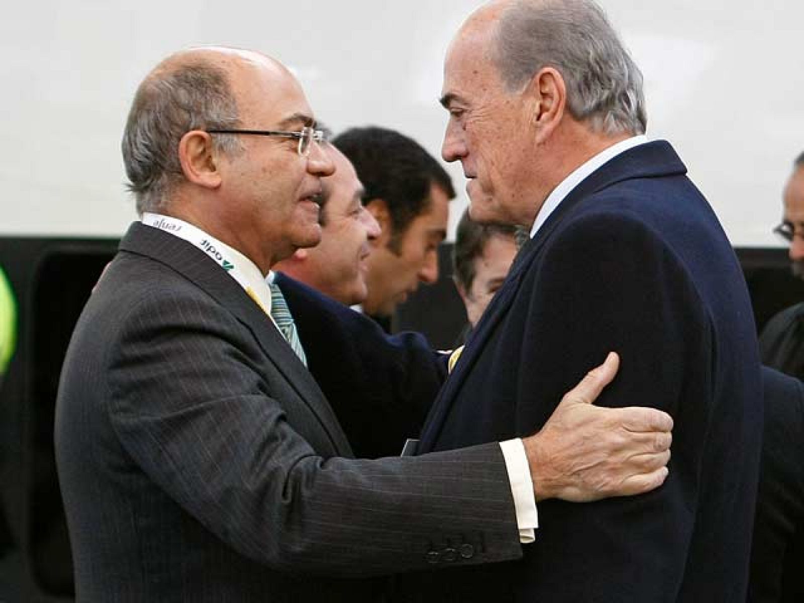 Informe Semanal: CEOE, en busca de patrón