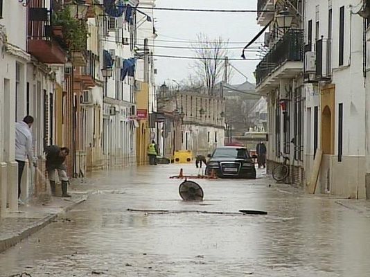 Telediario 1 - La lluvia castiga a Andalucía