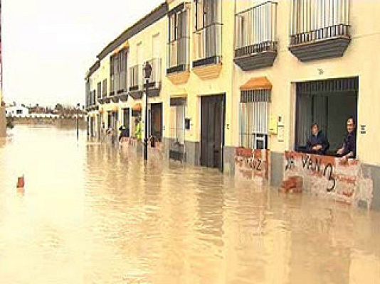 España Directo - El agua se traga Lora