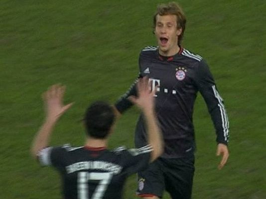  - Golazo desde más de 40 metros