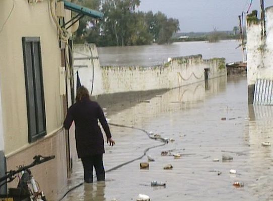 Telediario 1 - Pendientes del agua en Andalucía