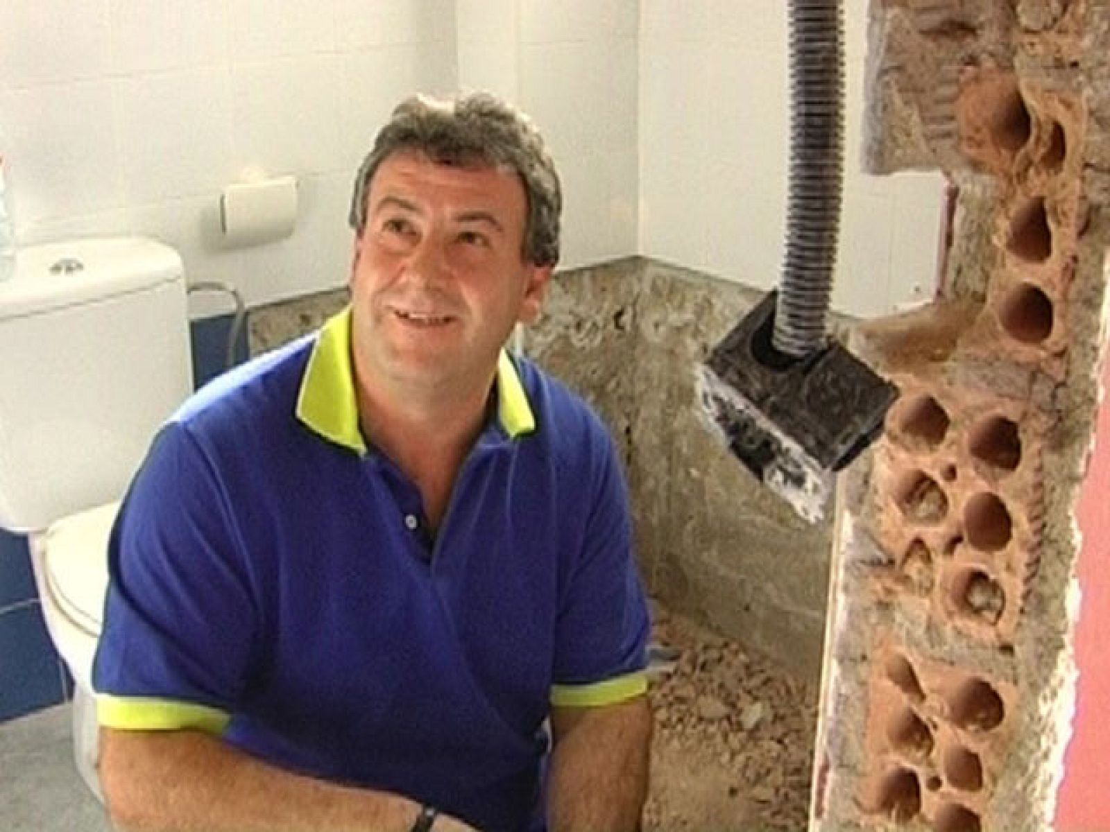 Comando Actualidad - Con trabajo en España tras emigrar a Francia - Comando Actualidad | Ver