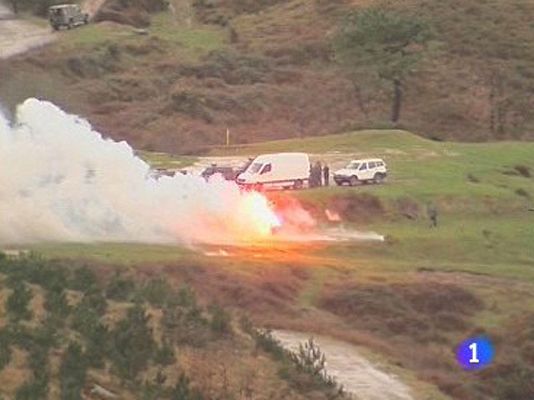 Telediario 1 - Destruído el explosivo de ETA