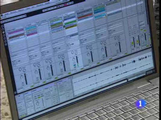 Telediario 1 - Cazadores de sonidos