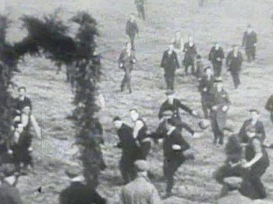 Telediario 1 - 'Boxing Day', tradición y fútbol en Navidad