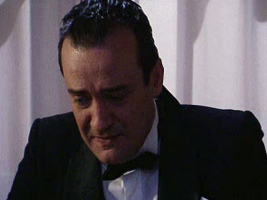 Amar en tiempos revueltos - El lado más humano de Andrés