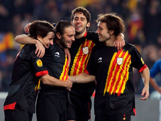 Telediario 1 - Cataluña sonroja a Honduras 4-0