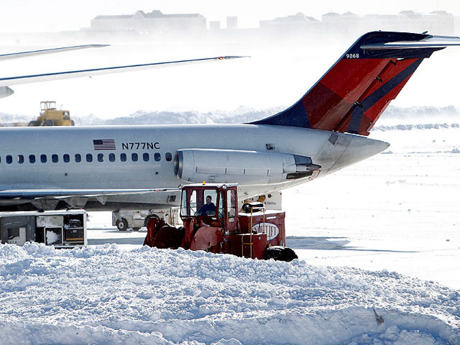 Lentamente, Nueva York se recupera del temporal