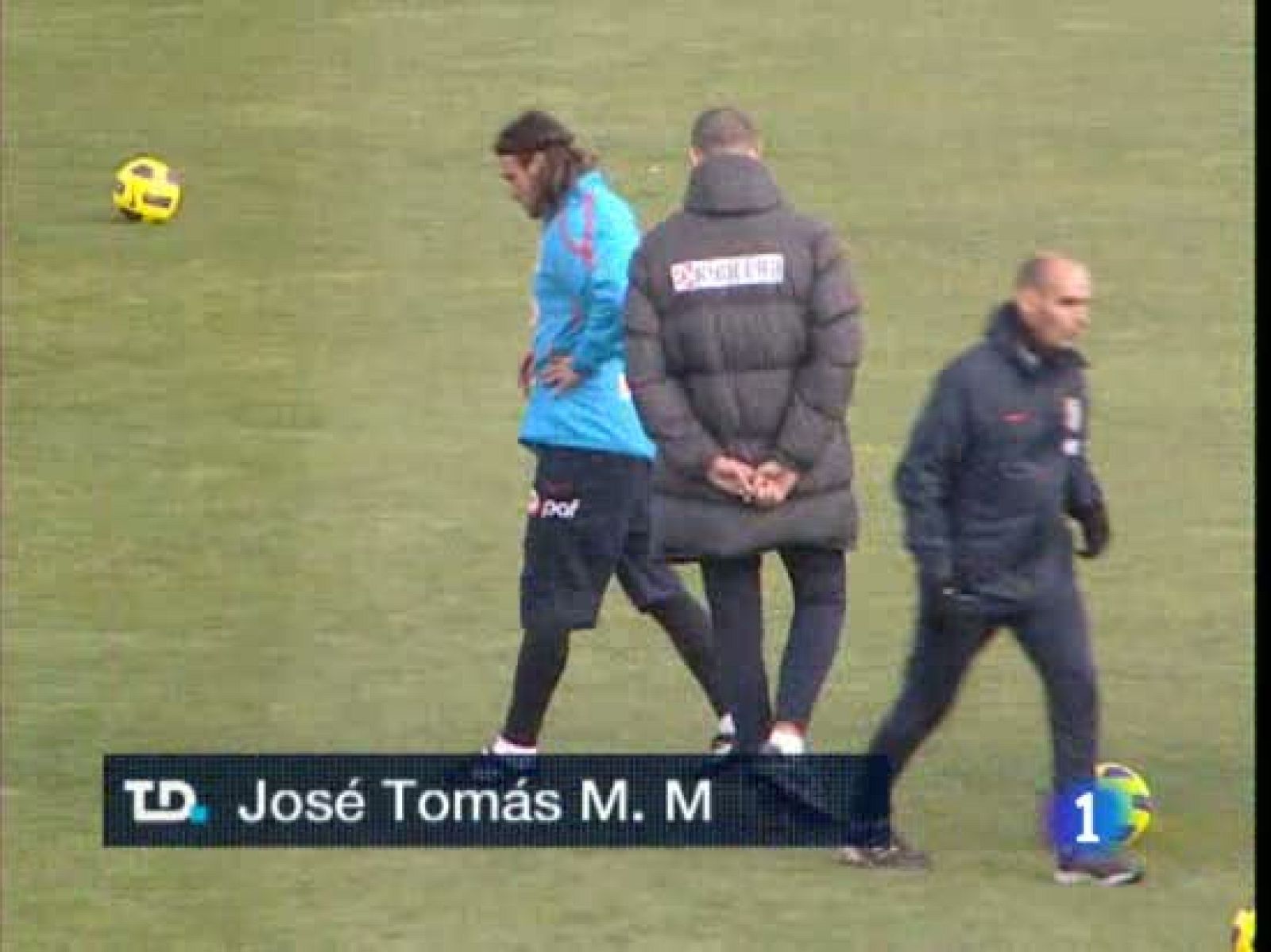 Atlético de Madrid, Sevilla y Real Madrid han reanudado los entrenamientos tras el parón navideño. Con ausencias como Forlán y Cristiano en el caso de los equipos de Madrid, y con la buena noticia del regreso de Sergio Sánchez en el Sevilla