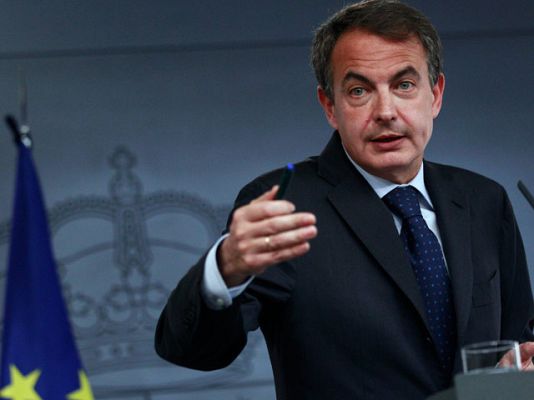 Telediario 1 - Zapatero hace balance económico