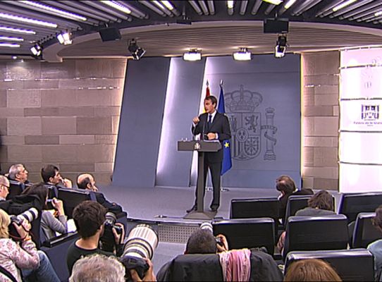 Telediario 1 - Zapatero agotará la Legislatura