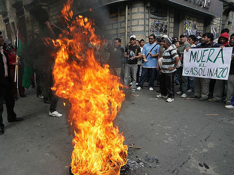 Telediario Matinal en cuatro minutos - 31/12/2010 | Ver