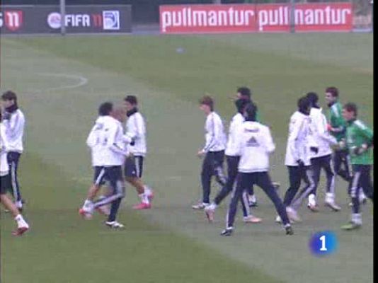 Telediario 1 - Balance positivo de 2010 en el Madrid