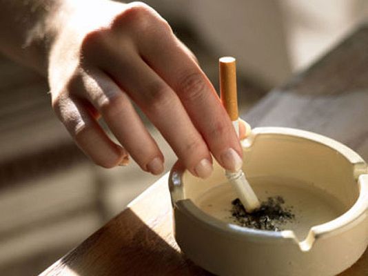  - Entra en vigor la Ley antitabaco