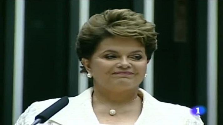 Telediario 1 - Telediario - 21 horas - 01/01/11