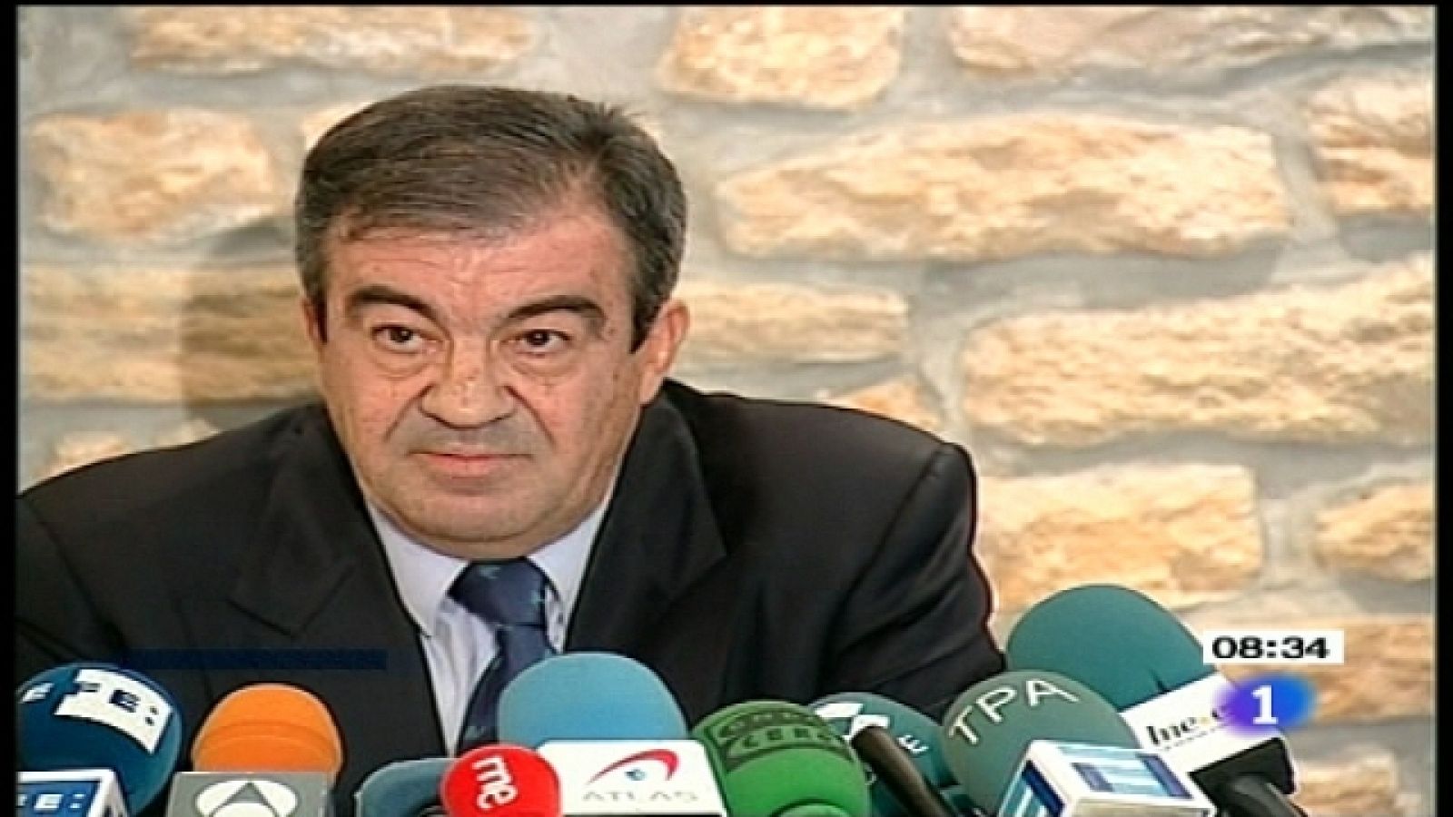 Telediario Matinal - 03/01/11 | Ver