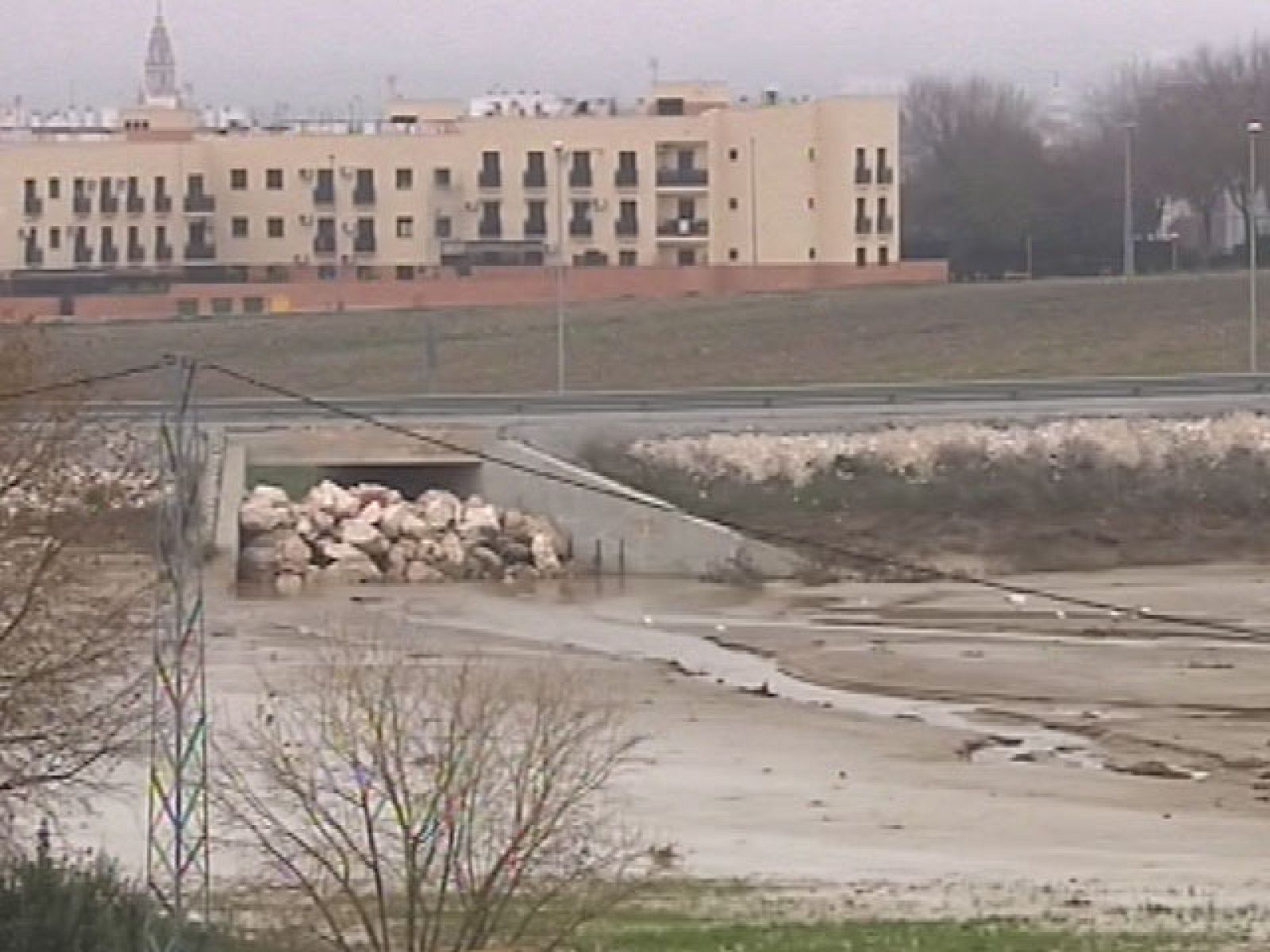 Comienzan las obras del dique en Écija | Ver