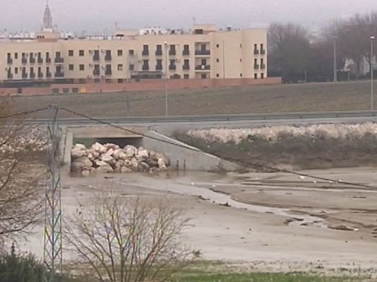 Telediario 1 - Écija necesita un dique