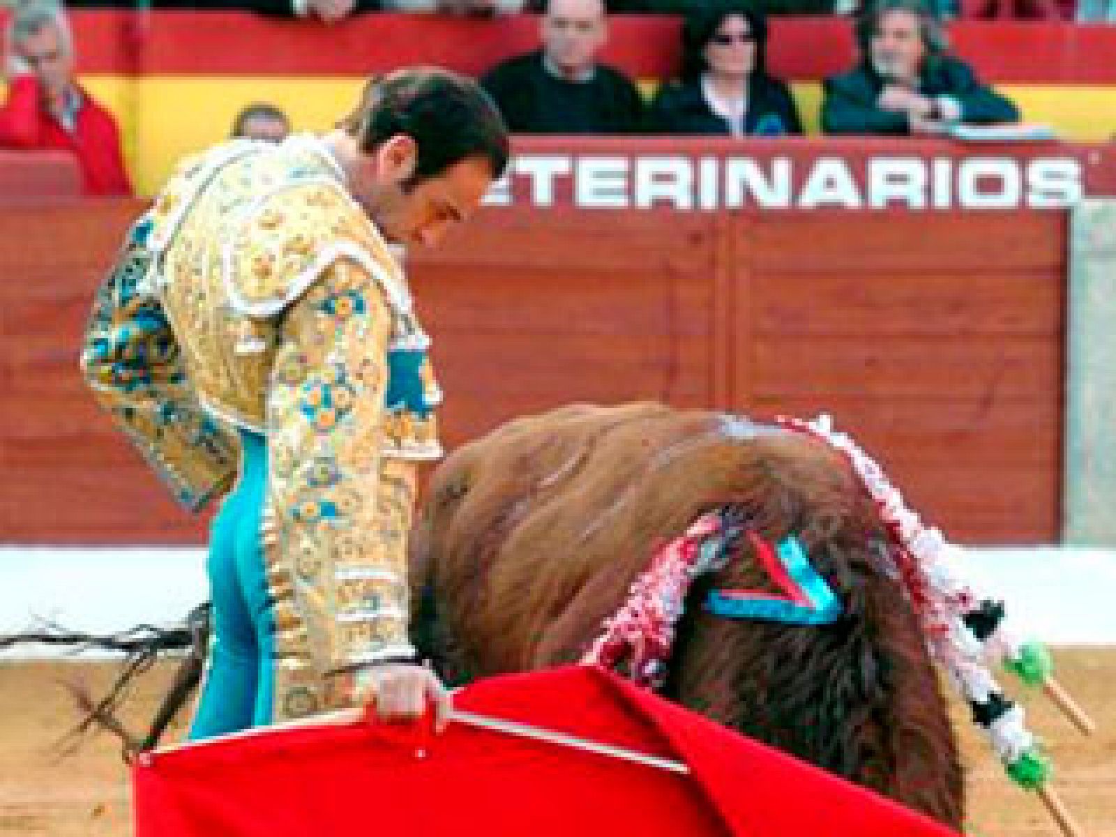 La mañana de la 1 - Enrique Ponce ahora canta
