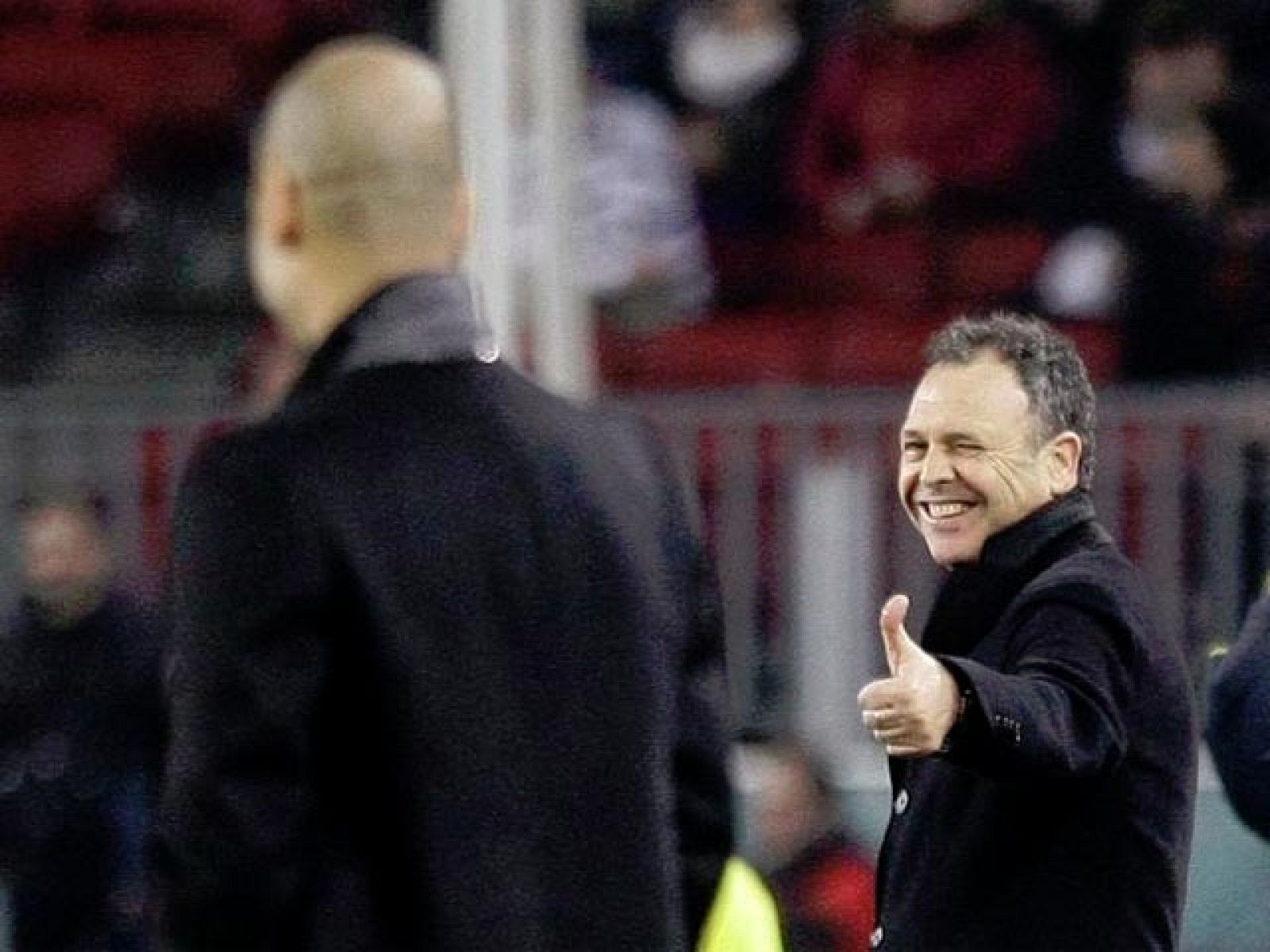 San Mamés cuelga el "no hay billetes" | Ver