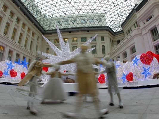 Telediario 1 - Todo preparado para los Reyes Magos