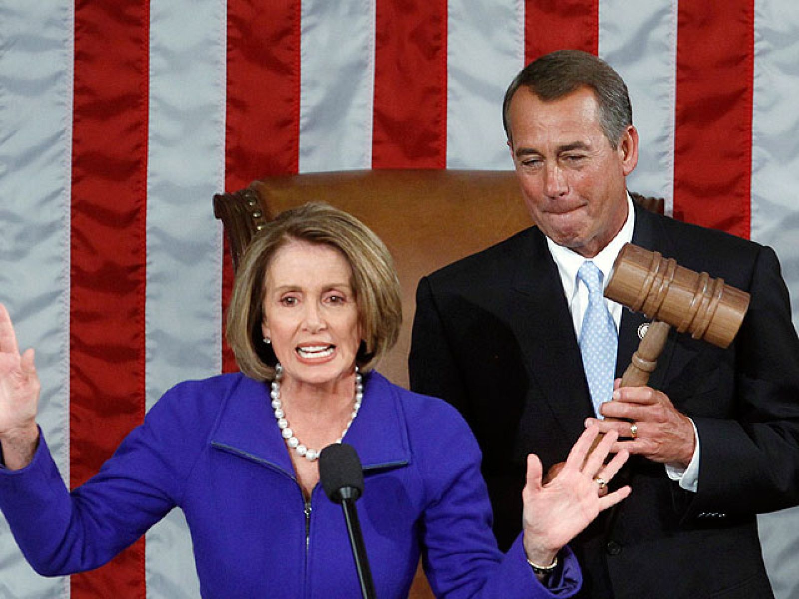 Telediario Matinal en cuatro minutos - 06/01/11 | Ver