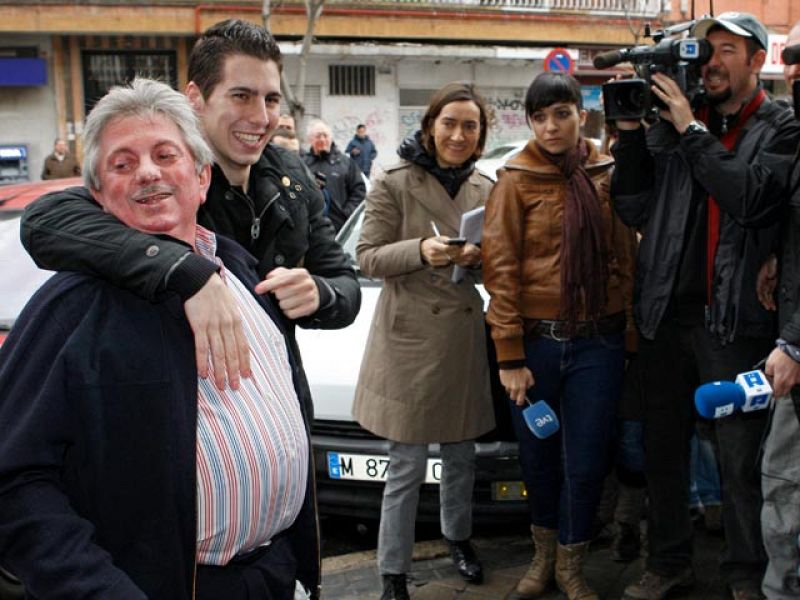 El Gordo del Sorteo de el Niño vendido íntegro en el barrio de Ascao en Madrid
