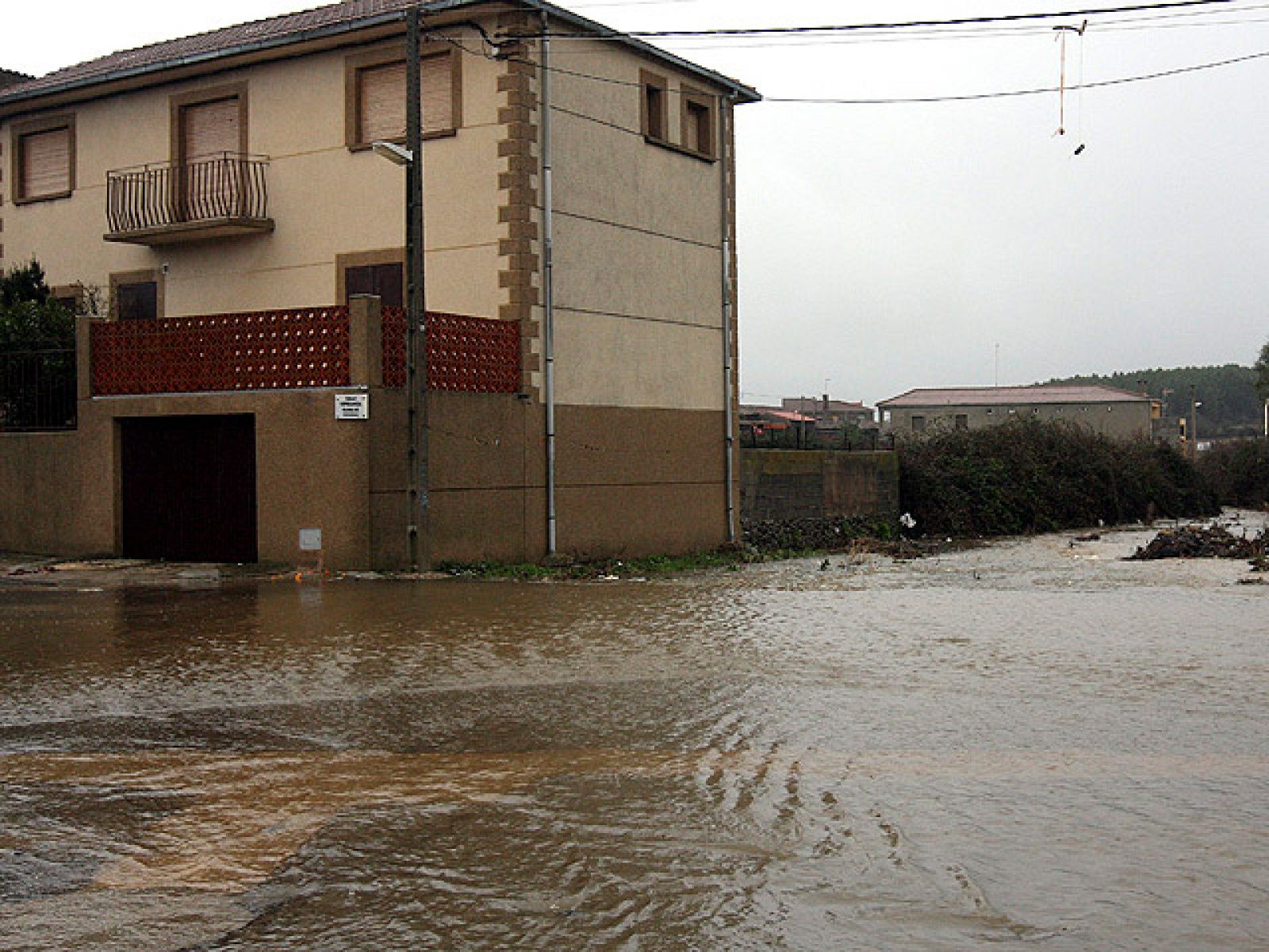 Telediario en cuatro minutos - 08/01/2011