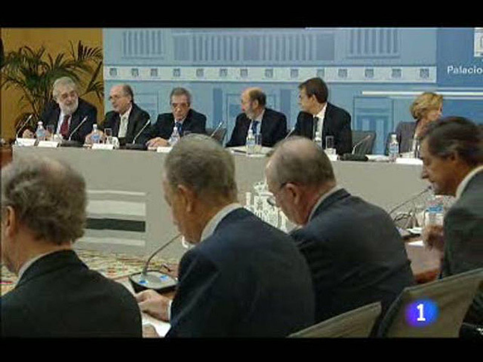 El lunes seguirán las negociaciones entre Gobierno y sindicatos