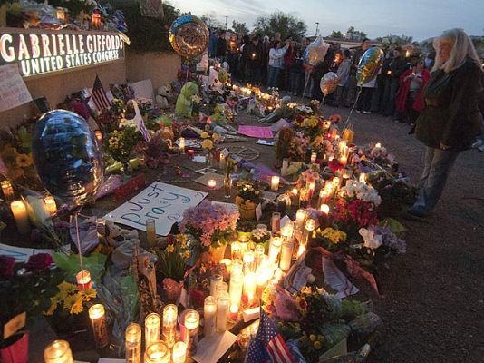 Telediario 1 - Telediario Matinal en 4' - 10/01/11